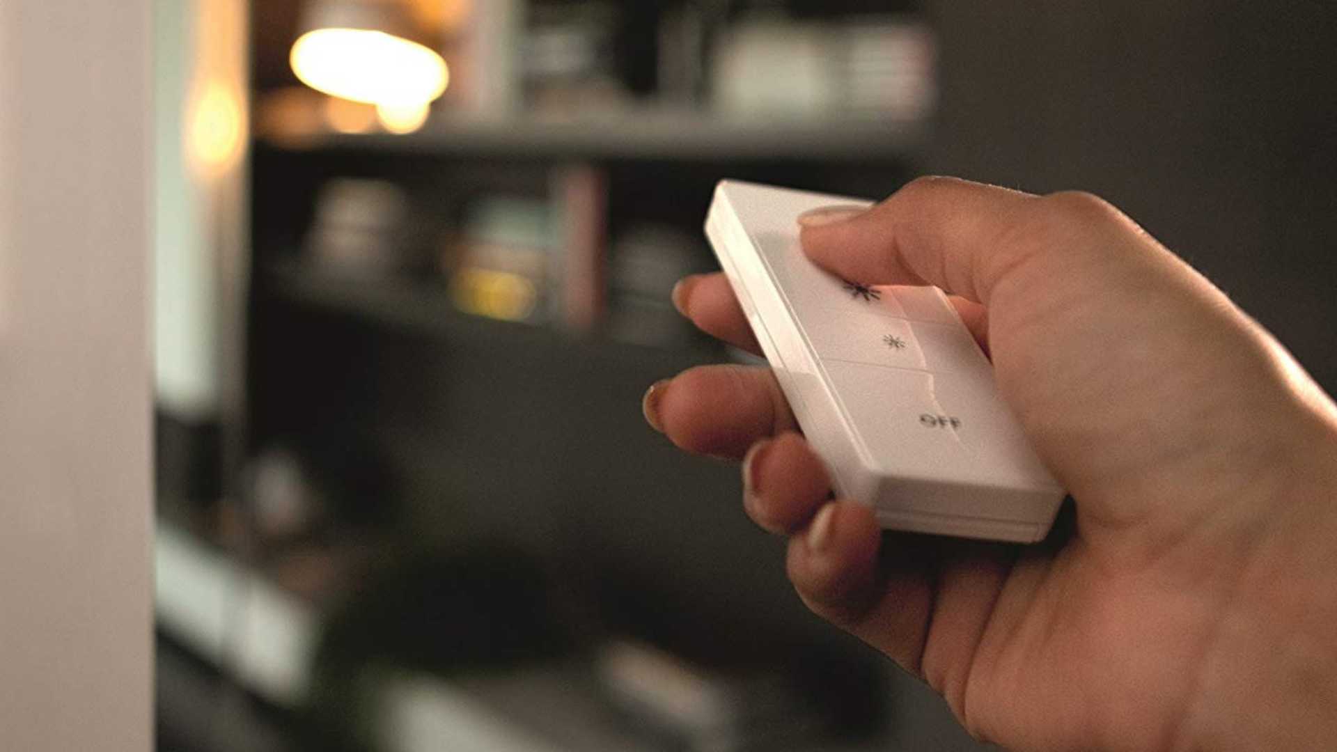 Philips Dimmer Switch vs. Philips Hue Tap: Which should you buy?