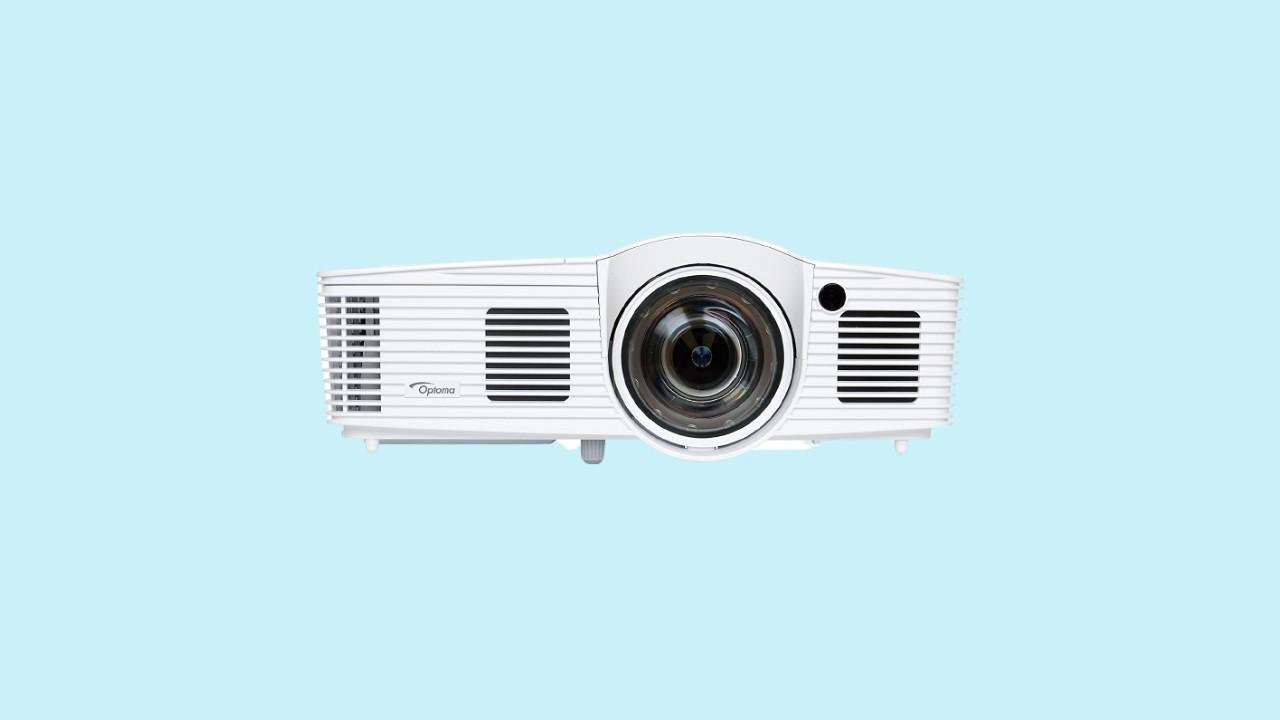 optoma Eh200st projector