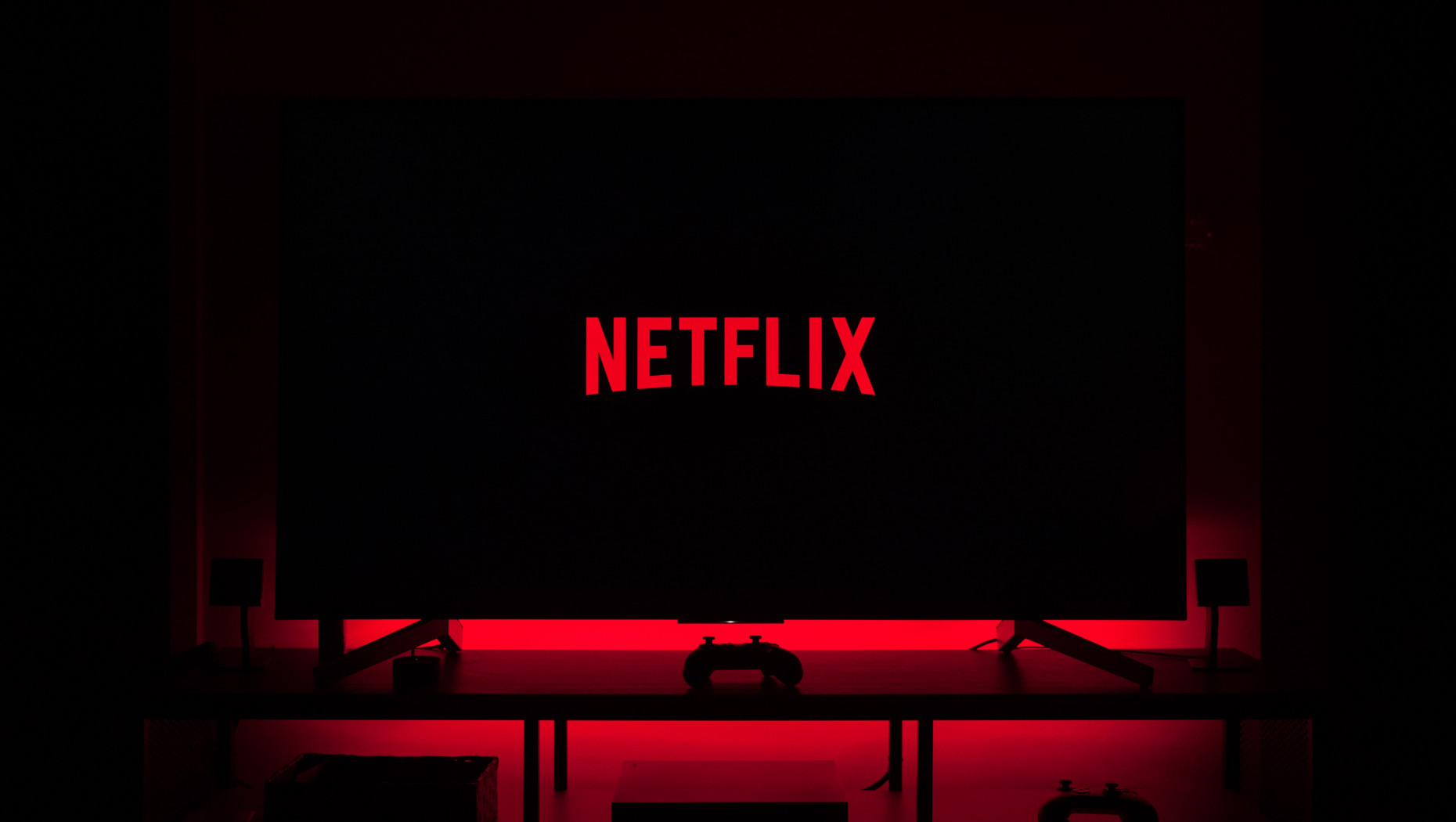 How To Watch Netflix On Projector From iPhone